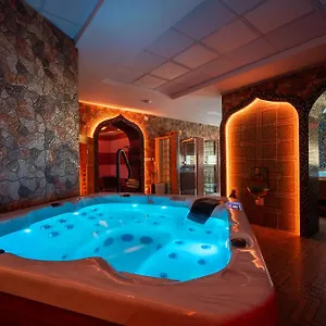 https://zenubia.hotels-hajduszoboszlo-hungary.com